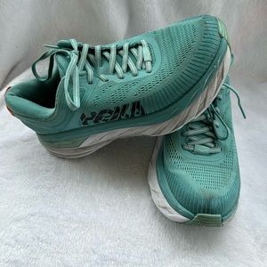 Hoka Bondi 7 Wide Shoes.